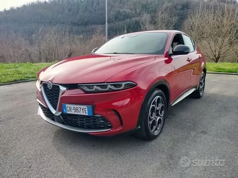 Usata Alfa Romeo Tonale Ti 131 CV (96 kW) 2024 Rosso SUV