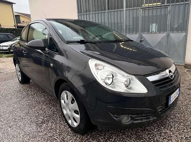 Usata Opel Corsa 86 CV (63 kW) 2013 Grigio Utilitaria