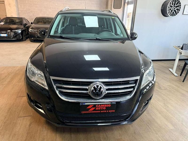 Usata VW Tiguan Sport 140 CV (102 kW) 2011 Nero SUV