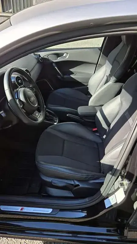 Usata Audi A1 Ambition 185 CV (136 kW) 2012 Nero Utilitaria