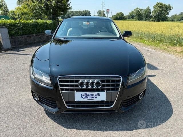 Usata Audi A5 160 CV (117 kW) 2011 Nero Coupé