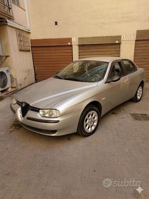Usata Alfa Romeo 156 1999 Grigio Berlina