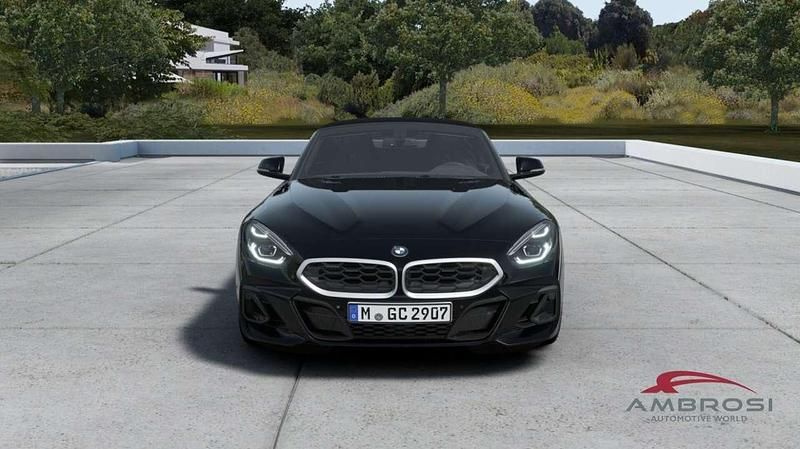 Nuova BMW Z4 M Sport 197 CV (144 kW) 2026 Black sapphire metallizzato Cabrio