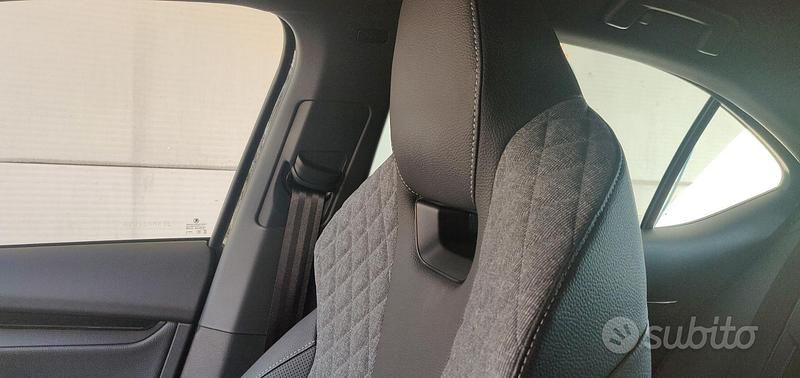 Usata Skoda Octavia SportLine 150 CV (110 kW) 2025 Nero Berlina