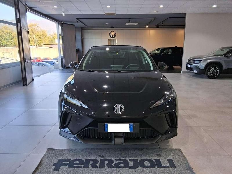 Usata MG MG4 EV 53 kW (73 CV) 2024 Nero Utilitaria