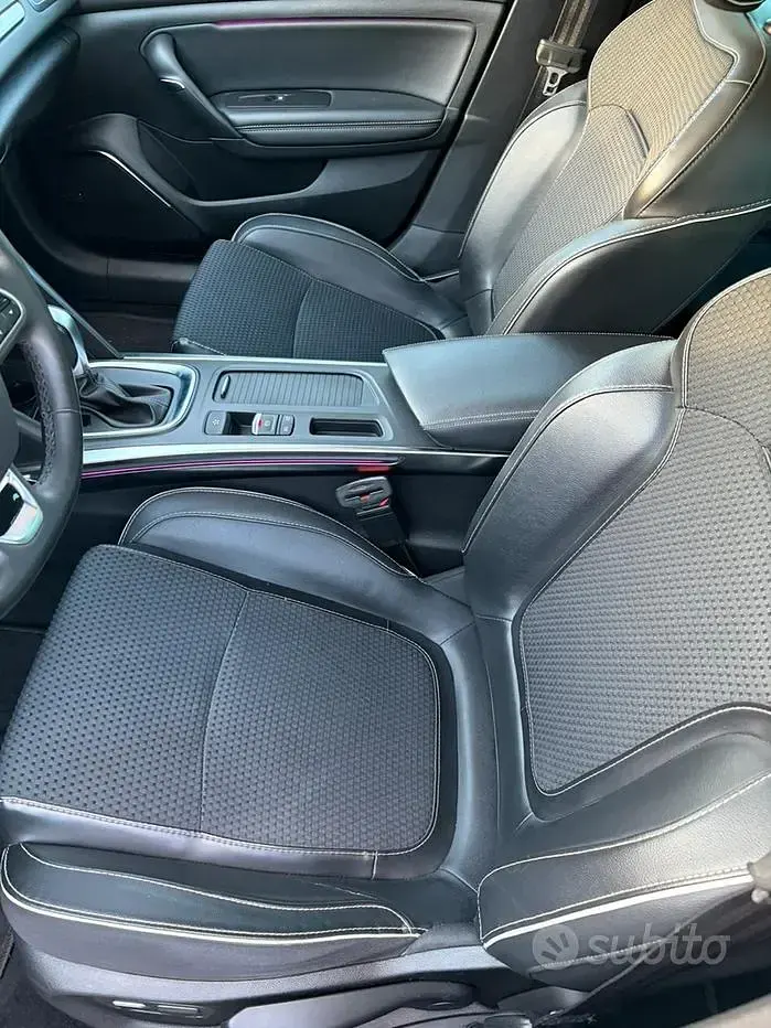 Usata Renault Mégane Bose Edition 110 CV (80 kW) 2018 Berlina