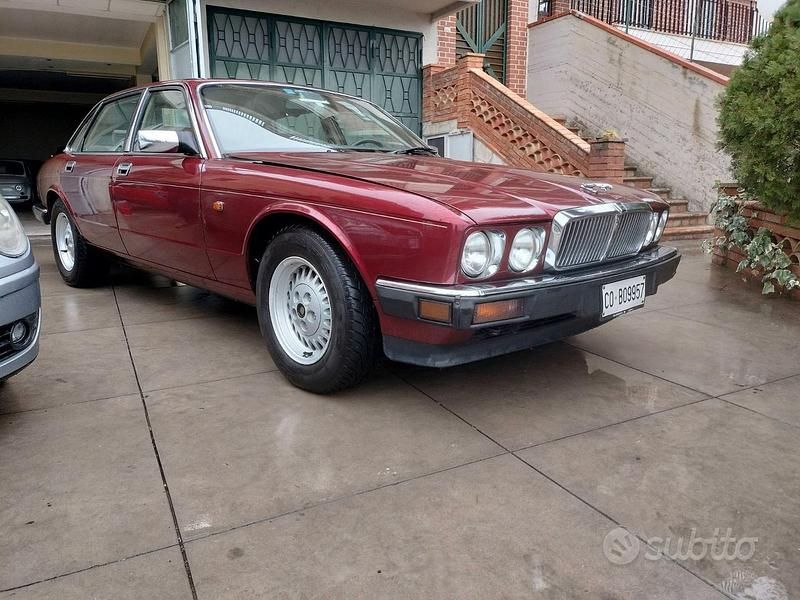 Usata Jaguar XJ6 1990 Berlina