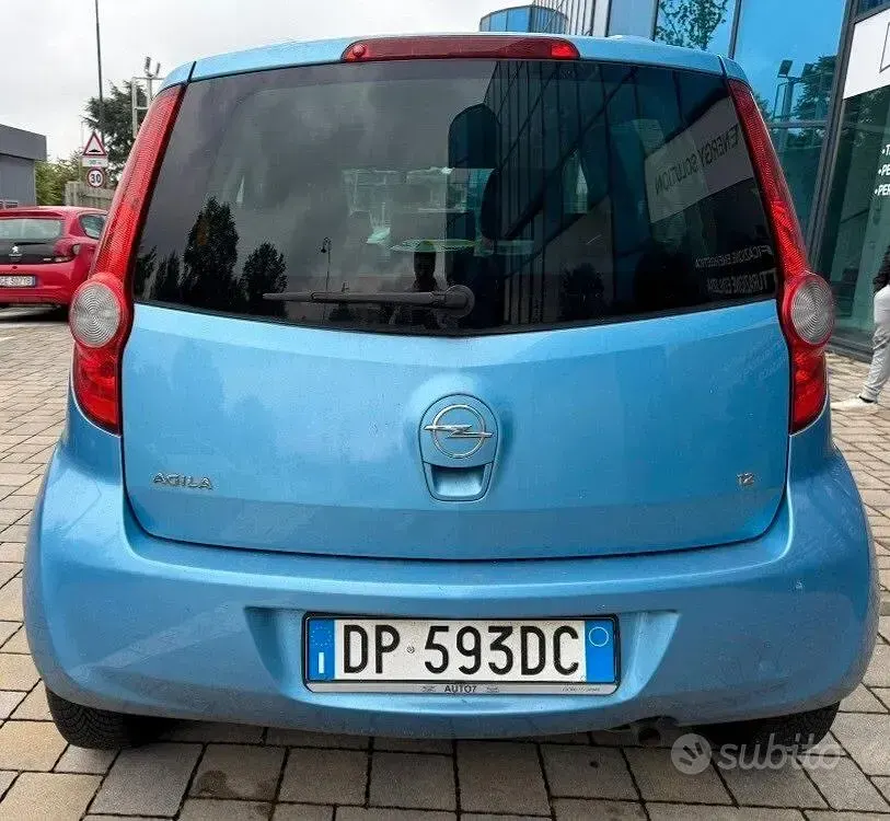 Usata Opel Agila Enjoy 86 CV (63 kW) 2008 Blu Utilitaria