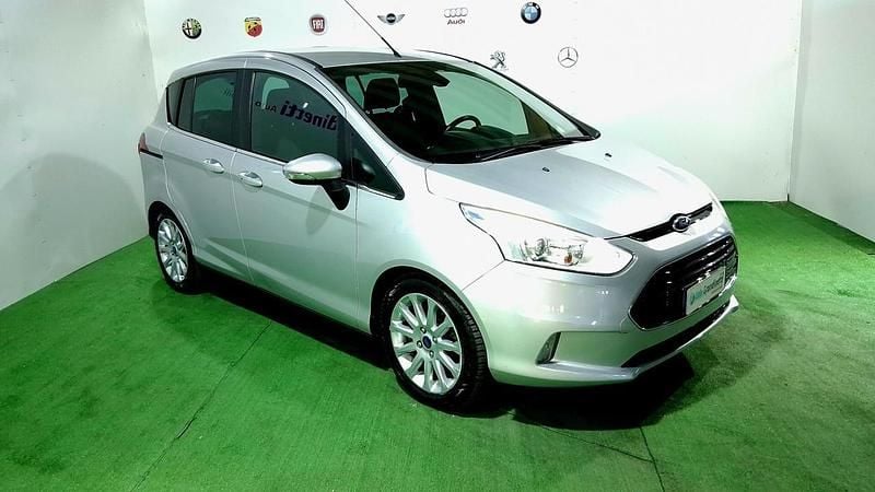 Usata Ford B-MAX Titanium 95 CV (69 kW) 2014 Grigio Monovolume