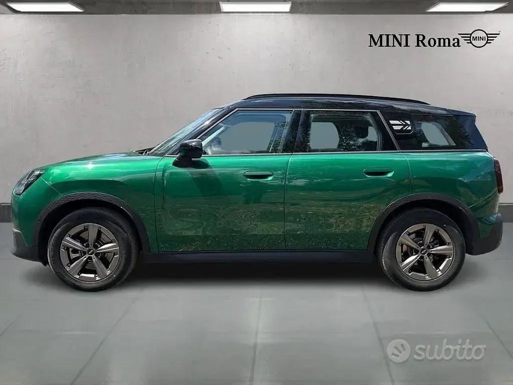 Usata Mini Countryman Classic 156 CV (114 kW) 2024 Verde SUV