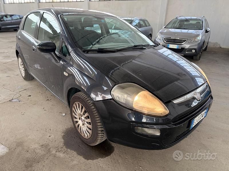 Usata Fiat Punto Evo S 77 CV (56 kW) 2011 Nero Utilitaria