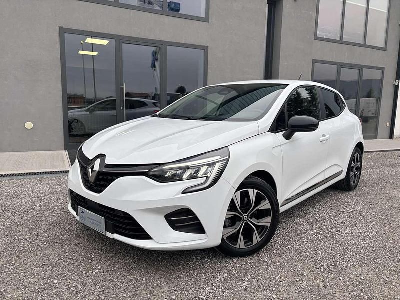 Bianco Usata 2022 Renault Clio V Evolution Furgone | 13.500 € (Buon prezzo) - Immagine 1/4