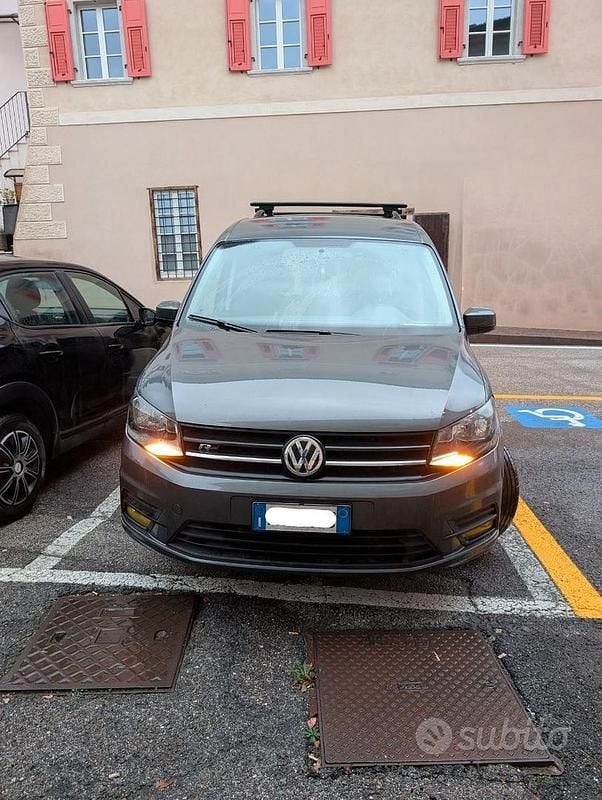 Usata VW Caddy R-line 2020 Monovolume