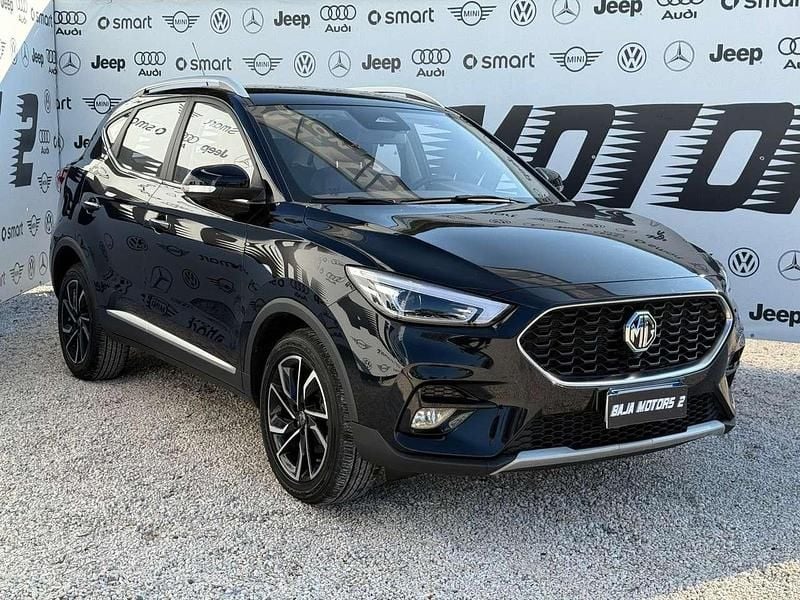 Usata MG ZS Luxury 106 CV (77 kW) 2024 Nero Station wagon