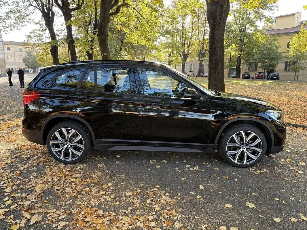 Usata BMW X1 Advantage 150 CV (110 kW) 2021 Nero SUV