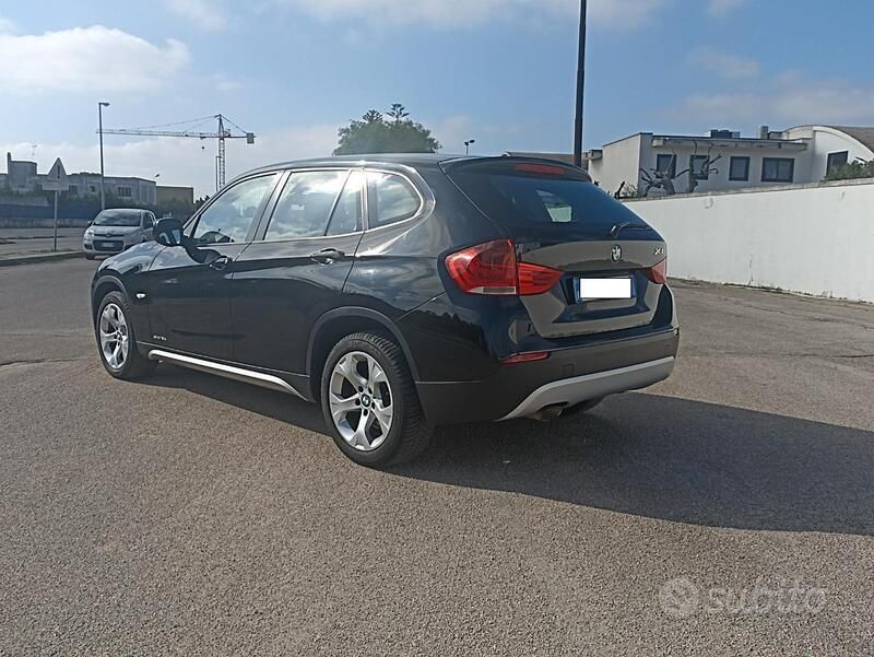 Usata BMW X1 143 CV (105 kW) 2012 Nero SUV
