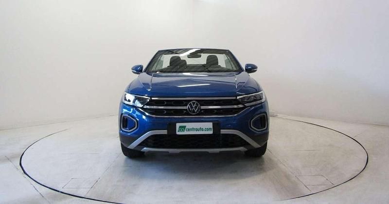 Usata VW T-Roc Cabriolet Style 110 CV (80 kW) 2023 Blu scuro Cabrio