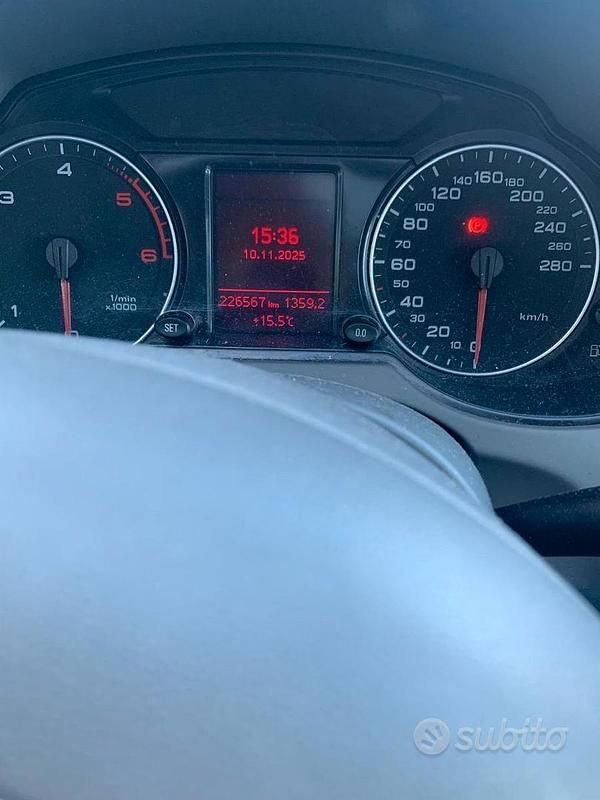 Usata Audi Q5 Comfort 170 CV (125 kW) 2009 Grigio SUV