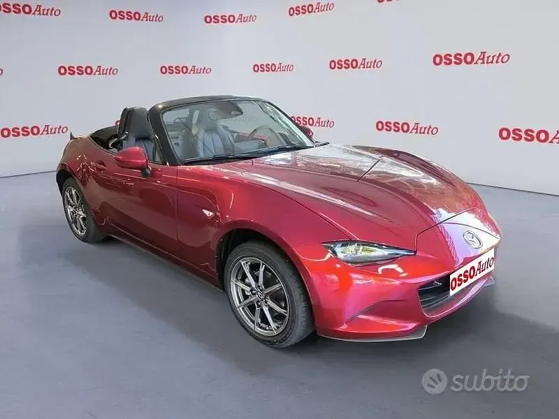 Nuova Mazda MX5 Exclusive-Line 132 CV (97 kW) 2025 Rosso Cabrio