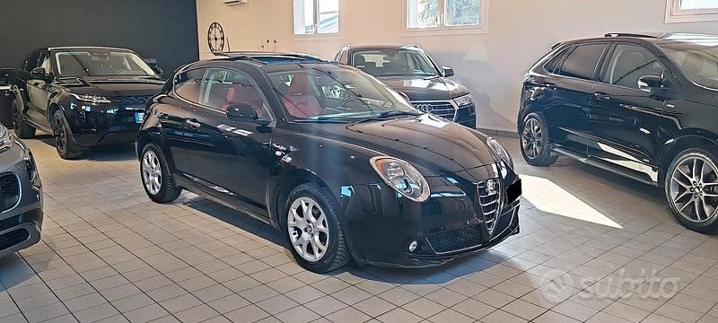 Usata Alfa Romeo MiTo Distinctive 105 CV (77 kW) 2014 Nero Utilitaria