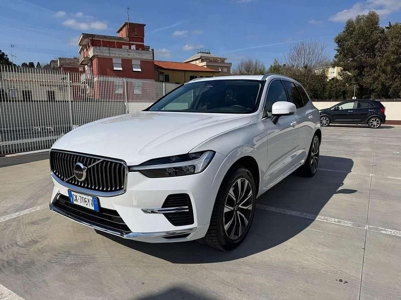 Usado Volvo XC60 Ultimate 197 CV (144 kW) 2022 Blanco SUV