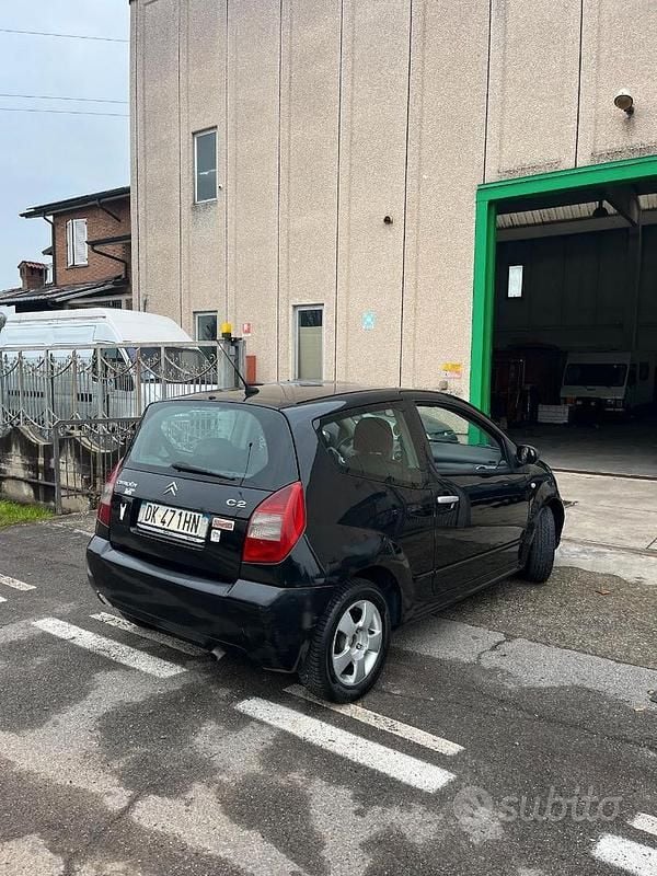 Usata Citroën C2 70 CV (51 kW) 2007 Nero Utilitaria