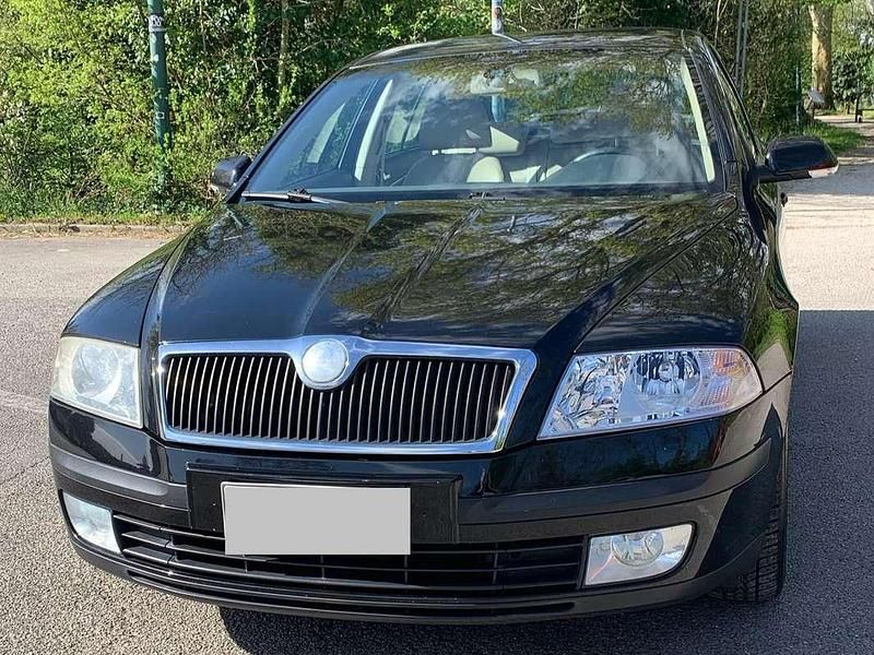 Usata Skoda Octavia Elegance 105 CV (77 kW) 2007 Berlina