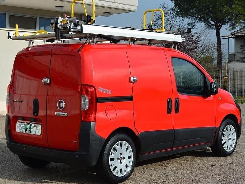Usata Fiat Fiorino 95 CV (69 kW) 2016 Rosso Monovolume