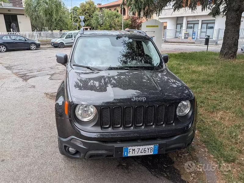 Usata Jeep Renegade Trailhawk 2015 Nero SUV