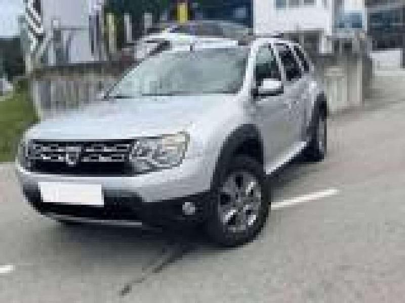 Grigio Usata 2015 Dacia Duster Ambiance SUV | 6400 € (Buon prezzo) - Immagine 1/4