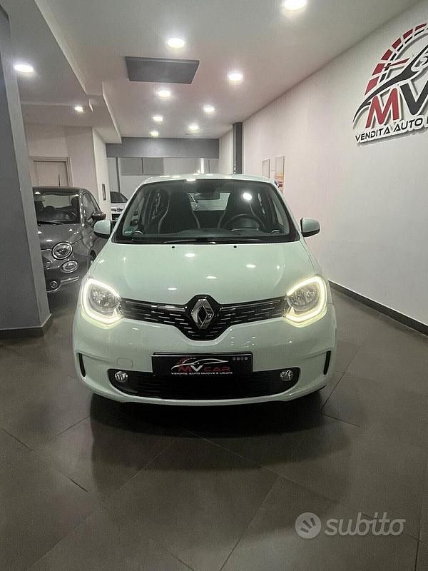 Usata Renault Twingo SE 65 CV (47 kW) 2020 Verde Utilitaria