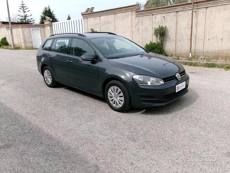 Usata VW Golf VII Trendline 90 CV (66 kW) 2016 Grigio Berlina