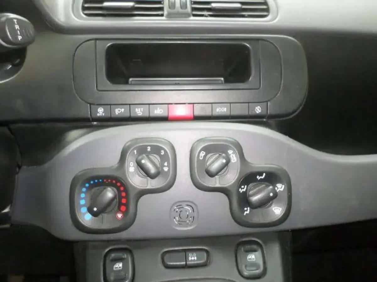 Usata Fiat Panda 4x4 Pop 80 CV (58 kW) 2016 Bianco Utilitaria