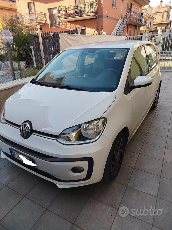 Usata VW up! Move 60 CV (44 kW) 2019 Bianco Utilitaria