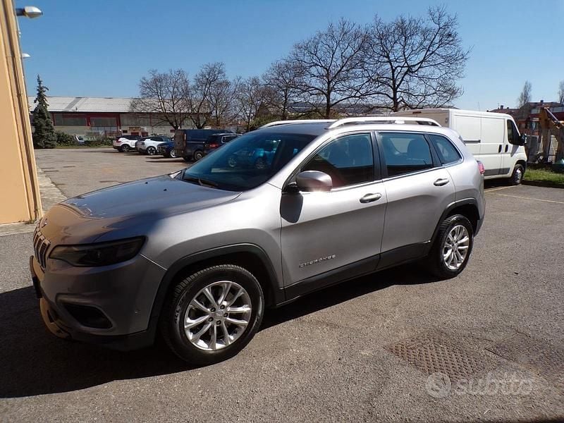 Usata Jeep Cherokee Longitude 2019 Grigio SUV