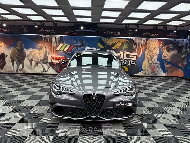 Usata Alfa Romeo Giulia Quadrifoglio 519 CV (381 kW) 2023 Grigio Berlina