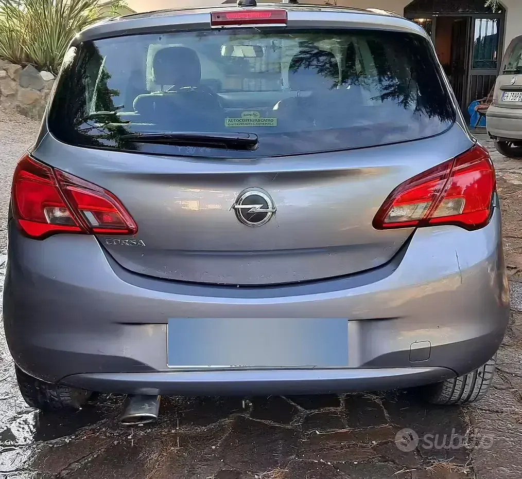 Usata Opel Corsa 90 CV (66 kW) 2017 Grigio Utilitaria