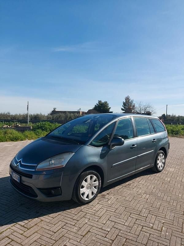 Usata Citroën Grand C4 Picasso Elegance 110 CV (80 kW) 2007 Grigio Monovolume