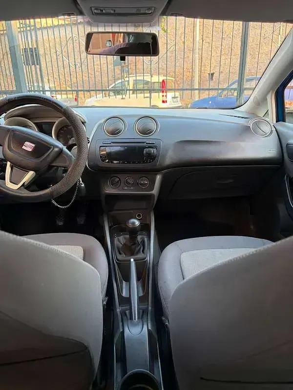 Usata Seat Ibiza SC Style 90 CV (66 kW) 2010 Blu/azzurro Utilitaria