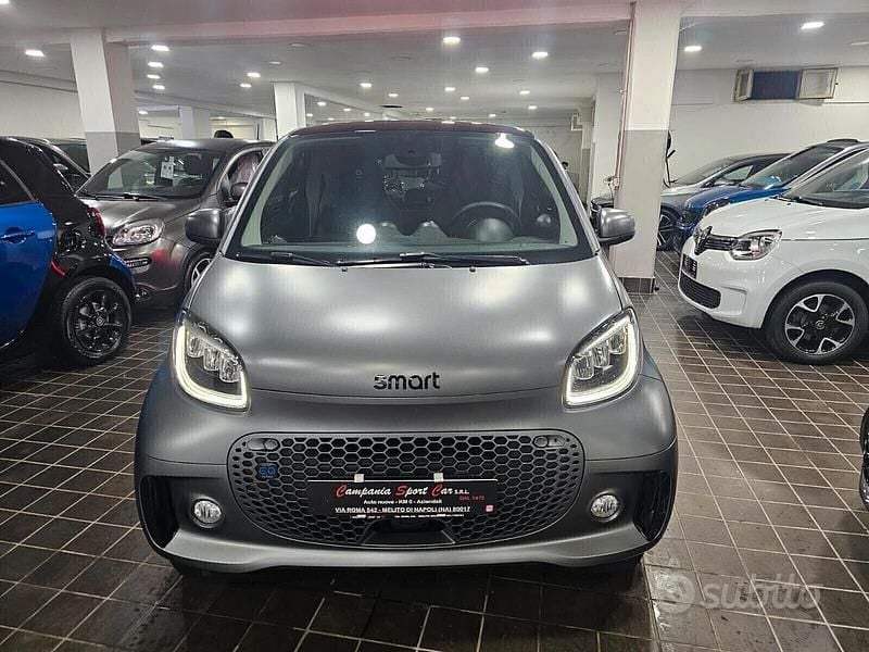 Usata Smart ForTwo Coupé Prime 41 kW (56 CV) 2022 Grigio Utilitaria
