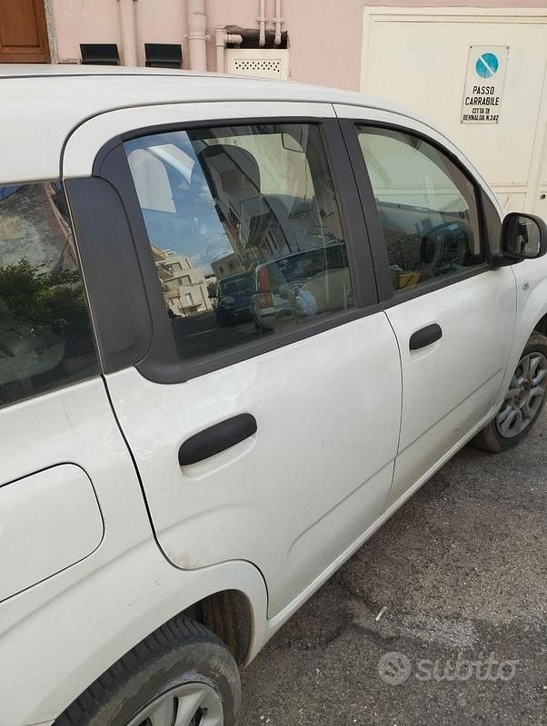 Usata Fiat Panda 70 CV (51 kW) 2018 Bianco Utilitaria