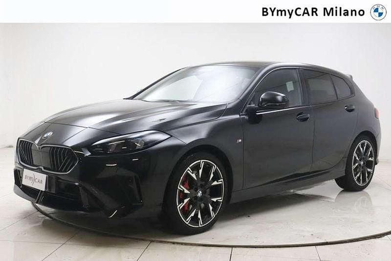 Usata BMW 118 M Sport 150 CV (110 kW) 2025 Nero zaffiro Utilitaria