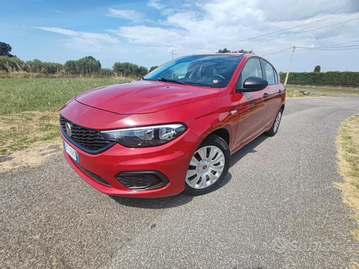 Usata Fiat Tipo Lounge 95 CV (69 kW) 2019 Berlina