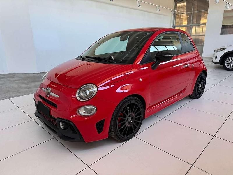 Rosso Usata 2018 Abarth 595 Pista Due volumi | 15.900 € (Buon prezzo) - Immagine 1/4