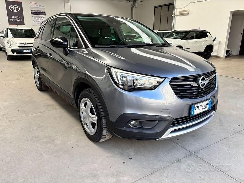 Usata Opel Crossland X S 131 CV (96 kW) 2018 Grigio SUV