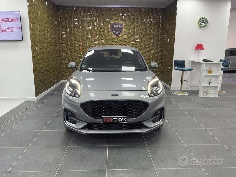 Usata Ford Puma ST-Line 125 CV (91 kW) 2023 Grigio Station wagon