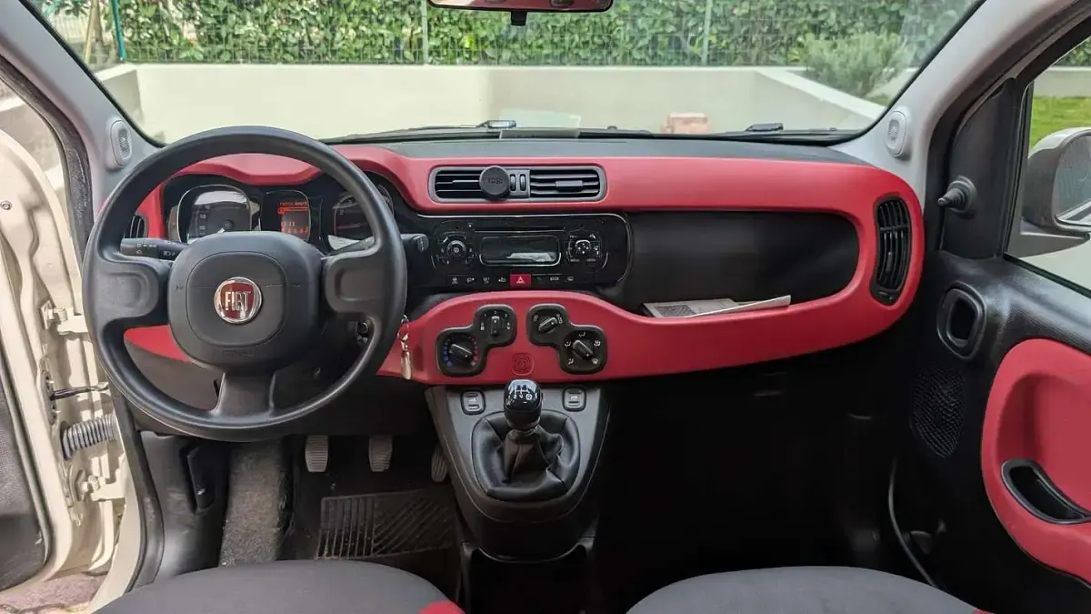 Usata Fiat Panda Lounge 69 CV (50 kW) 2015 Beige Utilitaria