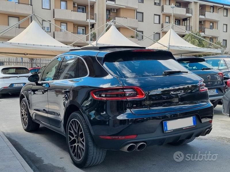 Usata Porsche Macan 250 CV (183 kW) 2017 Nero SUV