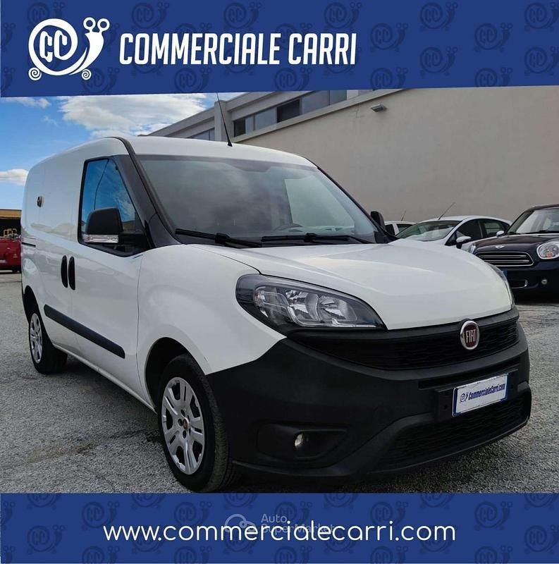 Bianco Usata 2022 Fiat Doblò Monovolume | 9790 € (Ottimo prezzo) - Immagine 1/4