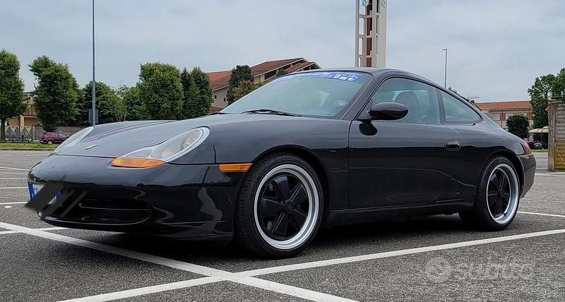 Nero Usata 1998 Porsche 996 Coupé | 30.500 € (Buon prezzo) - Immagine 1/4